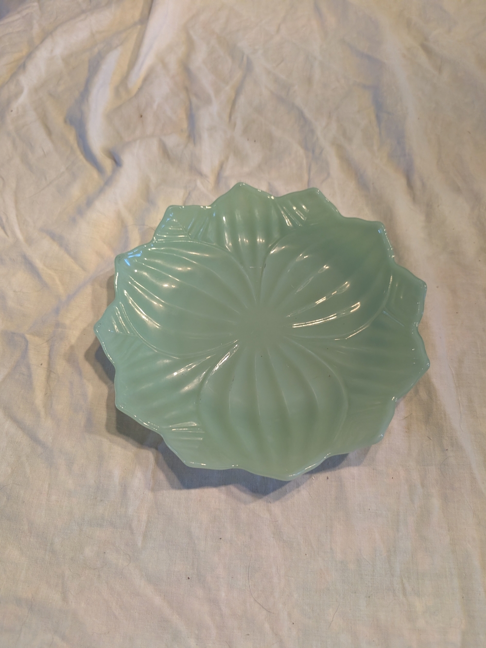 2/20$ Mint Green jadeite Decorative Glass trinket plate - Home Accents Decor